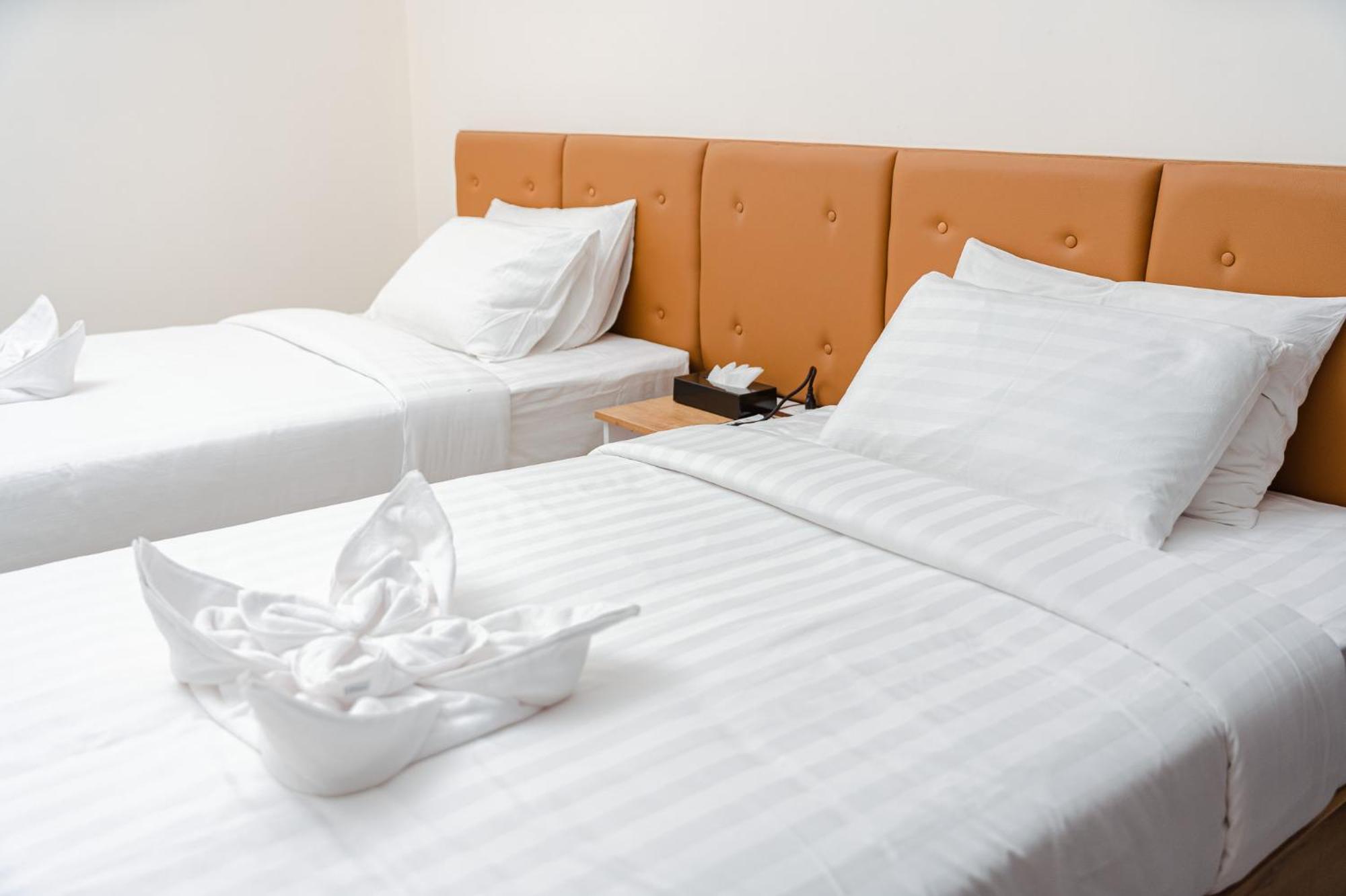 Sea Breeze Hotel & Villa Σίχανουκβιλ Εξωτερικό φωτογραφία